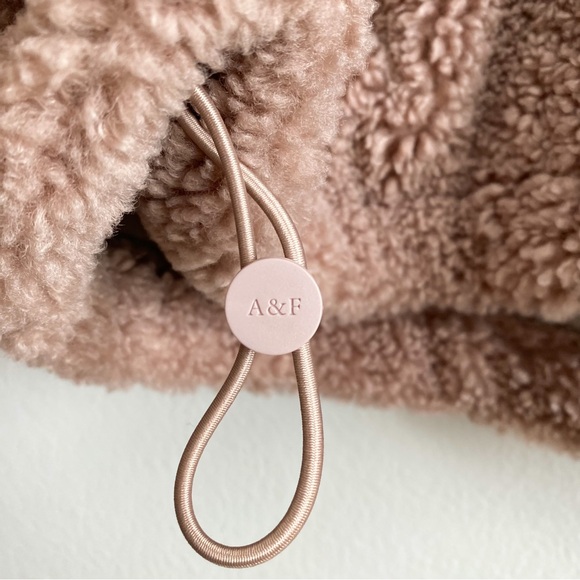 Abercrombie Fitch Soft A&F Collection Tan Teddy Jacket Sherpa Coat Oversized M - Picture 8 of 9